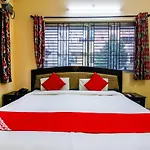 Oyo 65476 Durga Homes